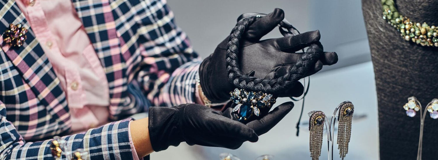 Pascal Design Jewelry and Watches Overview